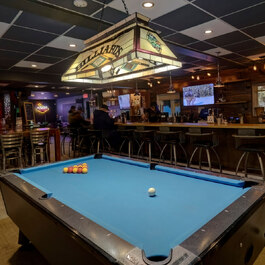 St.George's Taverne Urbaine RestoMontreal.ca