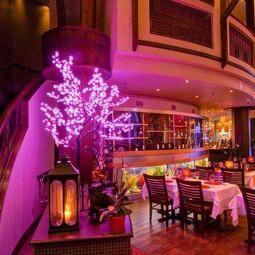 Sukho Thai Centropolis - private rooms - karaoke RestoMontreal.ca