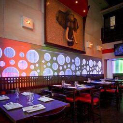 Sukho Thai Centropolis - private rooms - karaoke RestoMontreal.ca