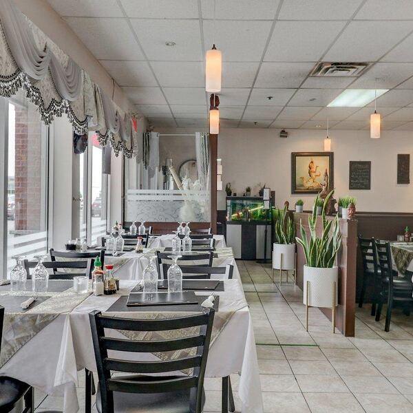 Taasty Thai - Restaurant Thaïlandaise à Terrebonne/Lachenaie