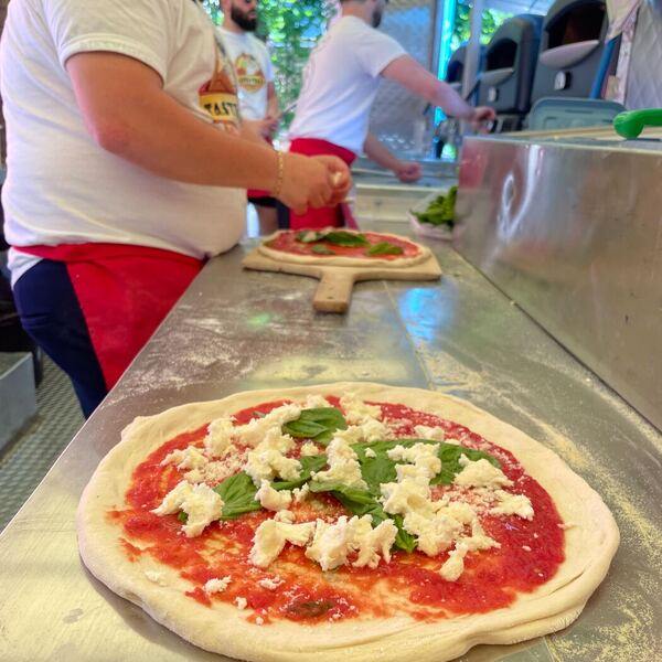 Taste Italy - Pizzaioli Traiteur Catering - Restaurant Pizza à Montréal-Est, Montréal