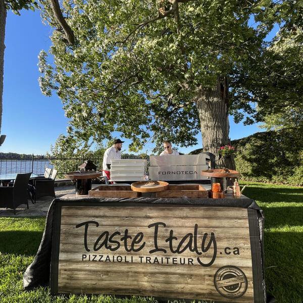 Taste Italy - Pizzaioli Traiteur Catering - Restaurant Pizza à Montréal-Est, Montréal