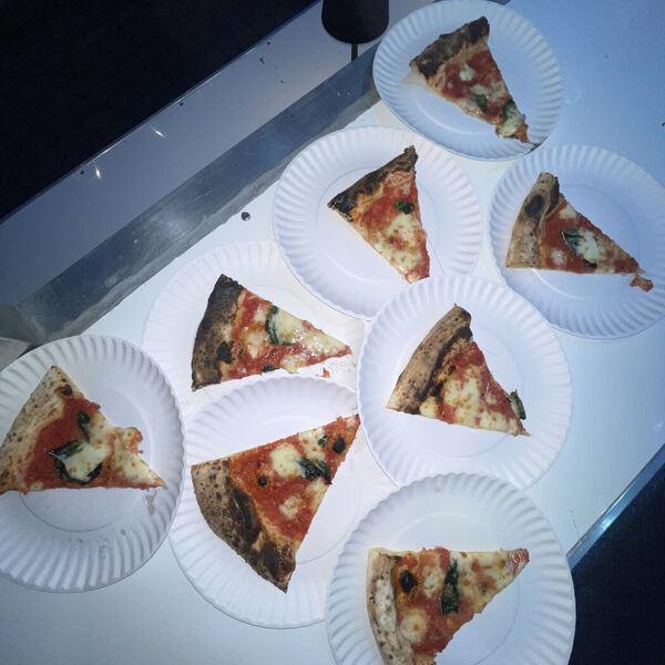 Taste Italy - Pizzaioli Traiteur Catering - Restaurant Pizza à Montréal-Est, Montréal