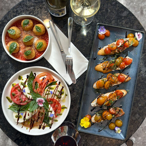 L'Endroit - The Placery - Restaurant Italienne à Dorval