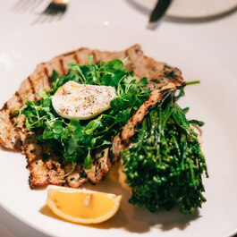 Vino Rosso RestoMontreal.ca