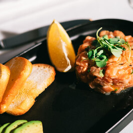 Vino Rosso Italian Restaurant