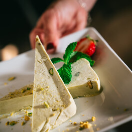 Vino Rosso RestoMontreal.ca