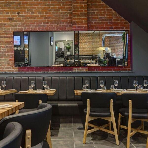 Viva Restaurant + Bar - Restaurant Italienne à Le Plateau-Mont-Royal, Montréal