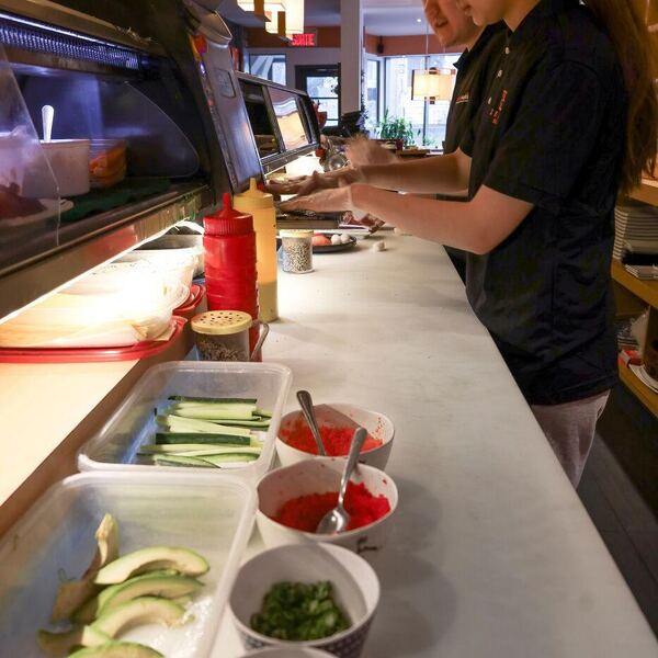Zenbu Sushi - Restaurant Asiatique à Ahuntsic-Cartierville, Montréal